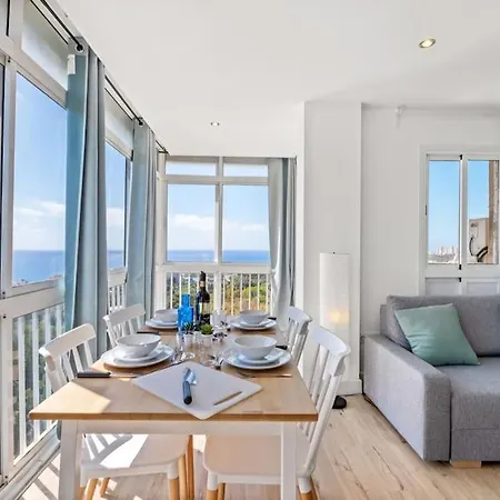 Apartment Sea View In